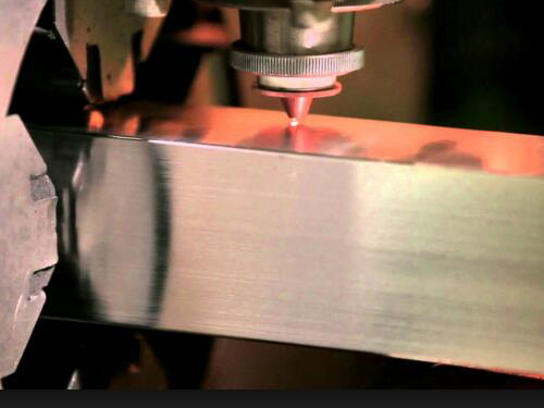 Fiber laser cutting machine for brass